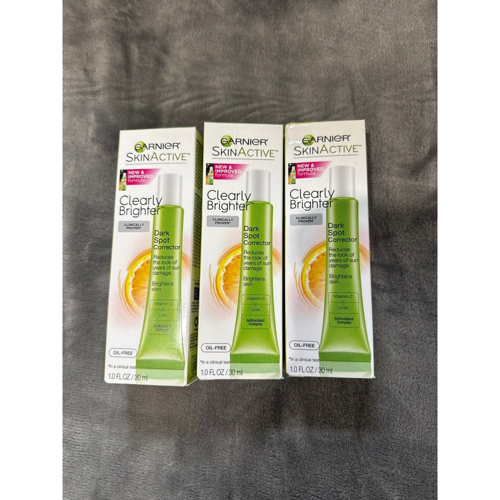 Garnier SkinActive Clearly Brighter Dark Spot Corrector 1 Fl Oz X 3 New In Box